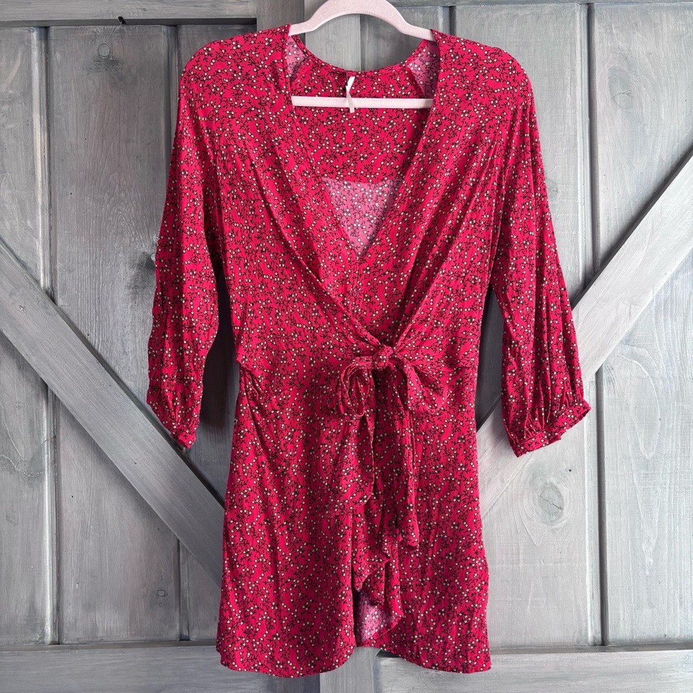 Free People Wrap Top Tunic Dainty Floral- flawed size small